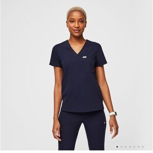 Figs Catarina One-Pocket Scrub Top